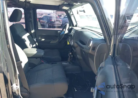 2012 Jeep Wrangler Unlimited Sport z USA, uszkodzony, nr VIN 1C4BJWDG5CL181809